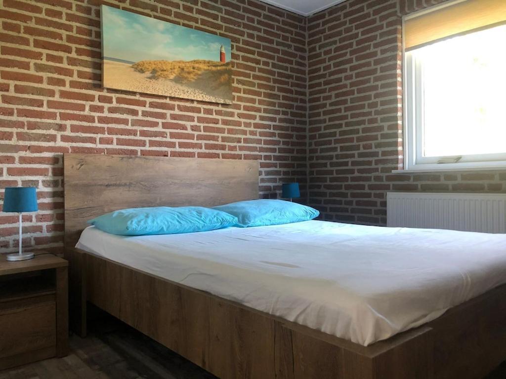 Meno Mosso Vila Sint Maartensvlotbrug Exterior foto